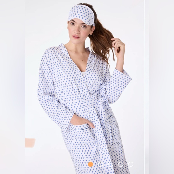 Roller Rabbit robe. Hearts of Love. NWOT. One size. - Picture 1 of 7